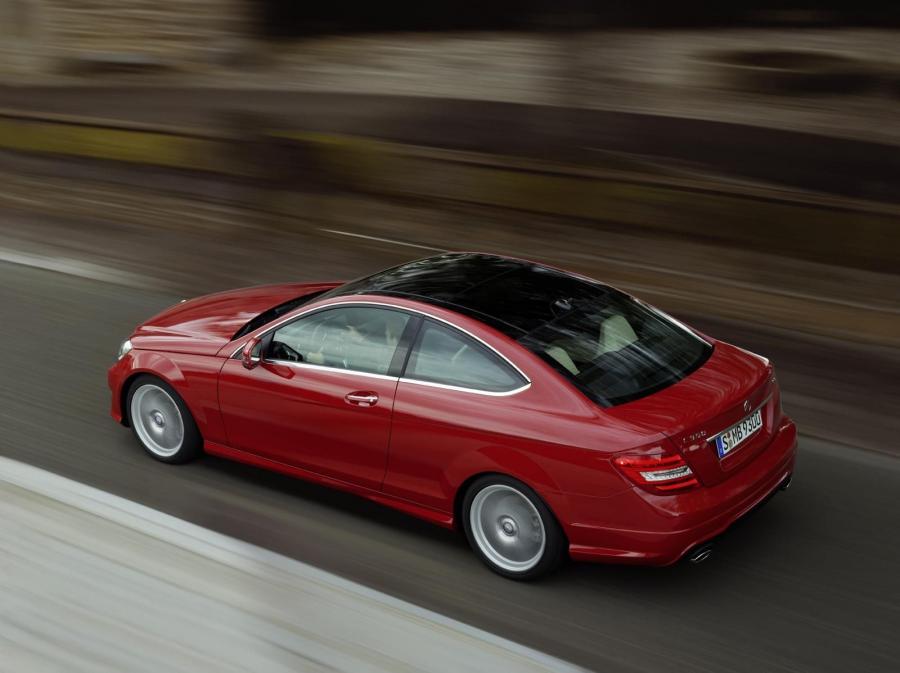  Mercedes-Benz C-Class Coupe 2012 года  (фото 96 из 99)